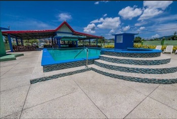 Airport Suites Hotel