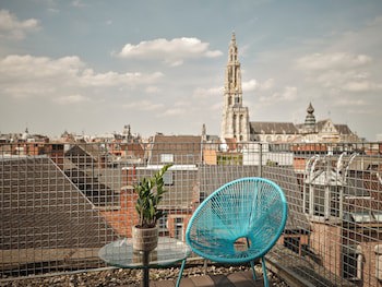 Banks Antwerp