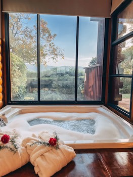 Ein Harod Country Suites & Guesthouse
