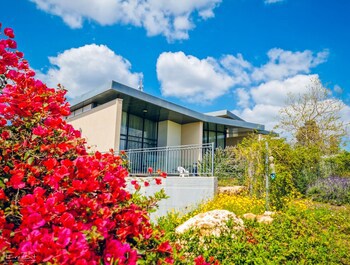 Ein Harod Country Suites & Guesthouse