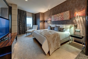Hilton Frankfurt Airport galeri fotoğrafı