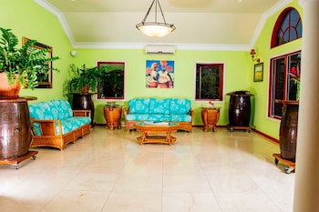 The Villas At Sunset Lane - Adults Only