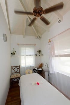 The Villas At Sunset Lane - Adults Only