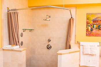 The Villas At Sunset Lane - Adults Only