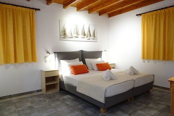 Kontaratos Studios & Apartments galeri fotoğrafı