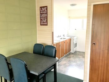 Greenview Motel