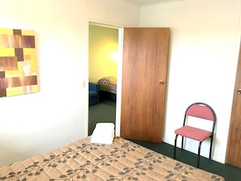 Greenview Motel