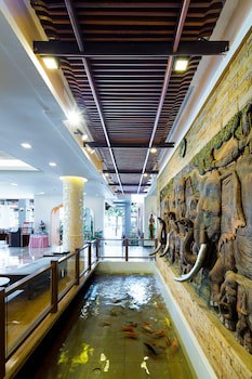 Aiyara Palace
