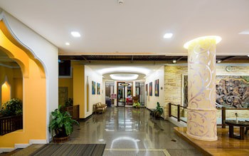 Aiyara Palace