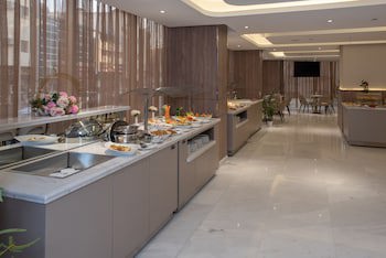 Corp Executive Hotel Doha Suites