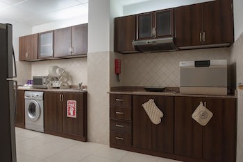 Corp Executive Hotel Doha Suites