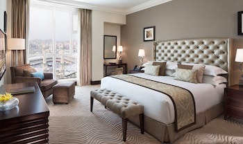 Fairmont Makkah Clock Royal Tower