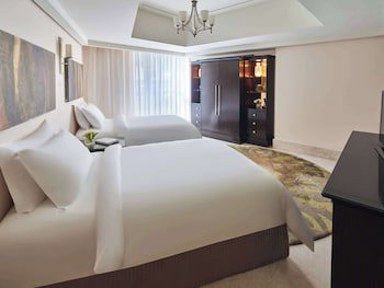 Fairmont Makkah Clock Royal Tower