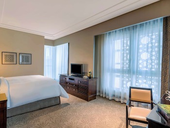 Fairmont Makkah Clock Royal Tower