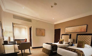 Fairmont Makkah Clock Royal Tower