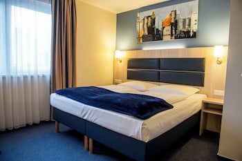 Hotel Rodelheimer Hof - Am Wasserturm galeri fotoğrafı