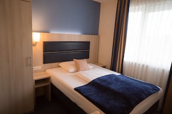 Hotel Rodelheimer Hof - Am Wasserturm fotoğrafı