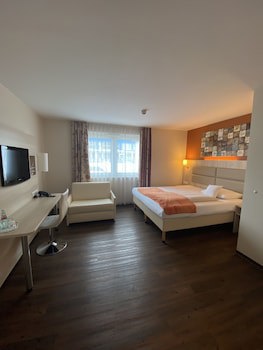Hotel Rodelheimer Hof - Am Wasserturm galeri fotoğrafı