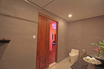 Golden Temple Hotel