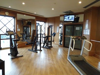 Thumrin Thana Hotel