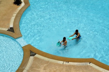 Thumrin Thana Hotel