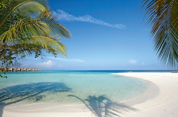 Constance Moofushi All Inclusive