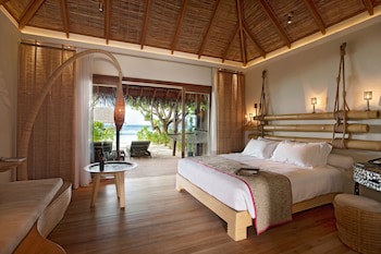 Constance Moofushi All Inclusive