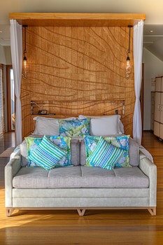 Constance Moofushi All Inclusive