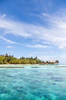 Constance Moofushi All Inclusive