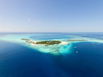 Constance Moofushi All Inclusive