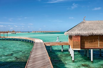 Constance Moofushi All Inclusive