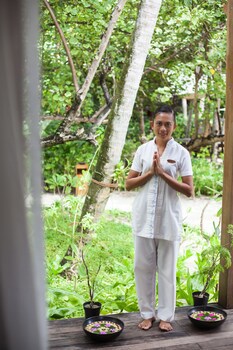Constance Moofushi All Inclusive