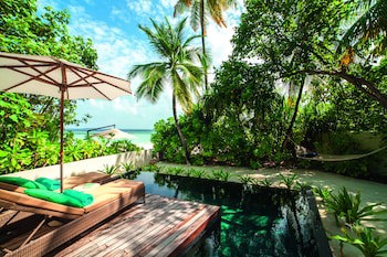 Constance Moofushi All Inclusive