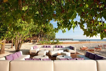Constance Moofushi All Inclusive