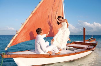 Constance Moofushi All Inclusive