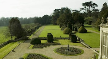 Stoke Rochford Hall