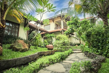 Duta Garden Hotel