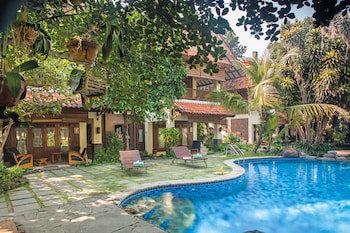 Duta Garden Hotel