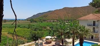 Swiss Eviniz Hotel - Adult Hotel