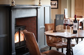 Broom Hall Inn