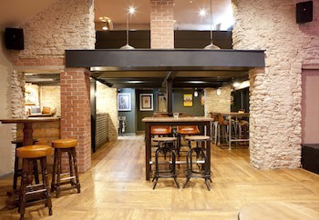 The George Hotel