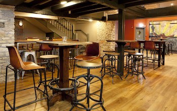 The George Hotel