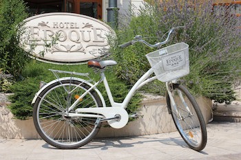 Epoque Hotel