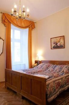 Aparthotel Camea