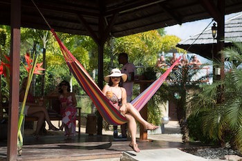 Eco Resort Inn