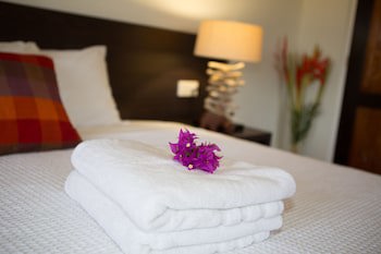 Eco Resort Inn