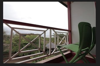 Eco Resort Inn