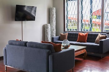 Eco Resort Inn