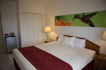 Eco Resort Inn
