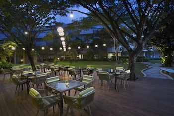 Delonix Hotel Karawang